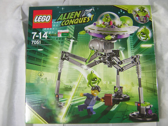 7051 三腳入侵者(外星人入侵) 2011年