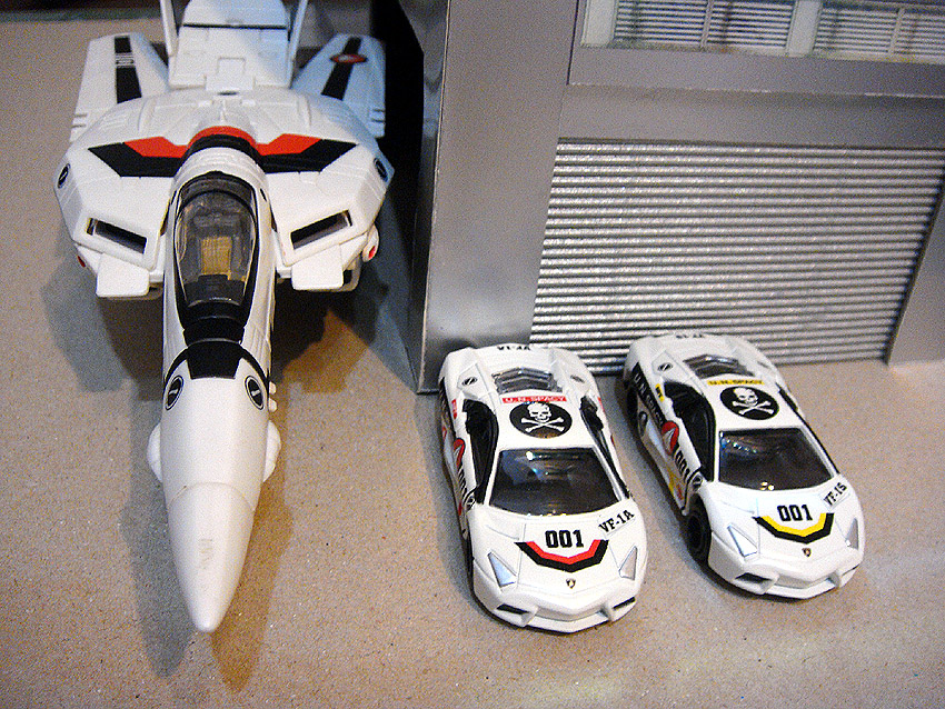 超時空要塞MACROSS 藍寶堅尼VF-1A VF-1S 2.jpg