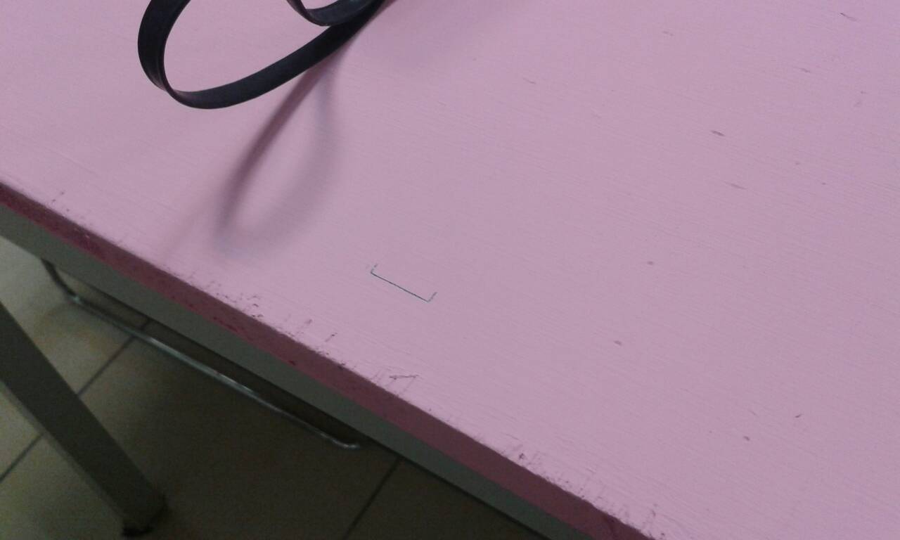 至中線先做上中下，三處的記號