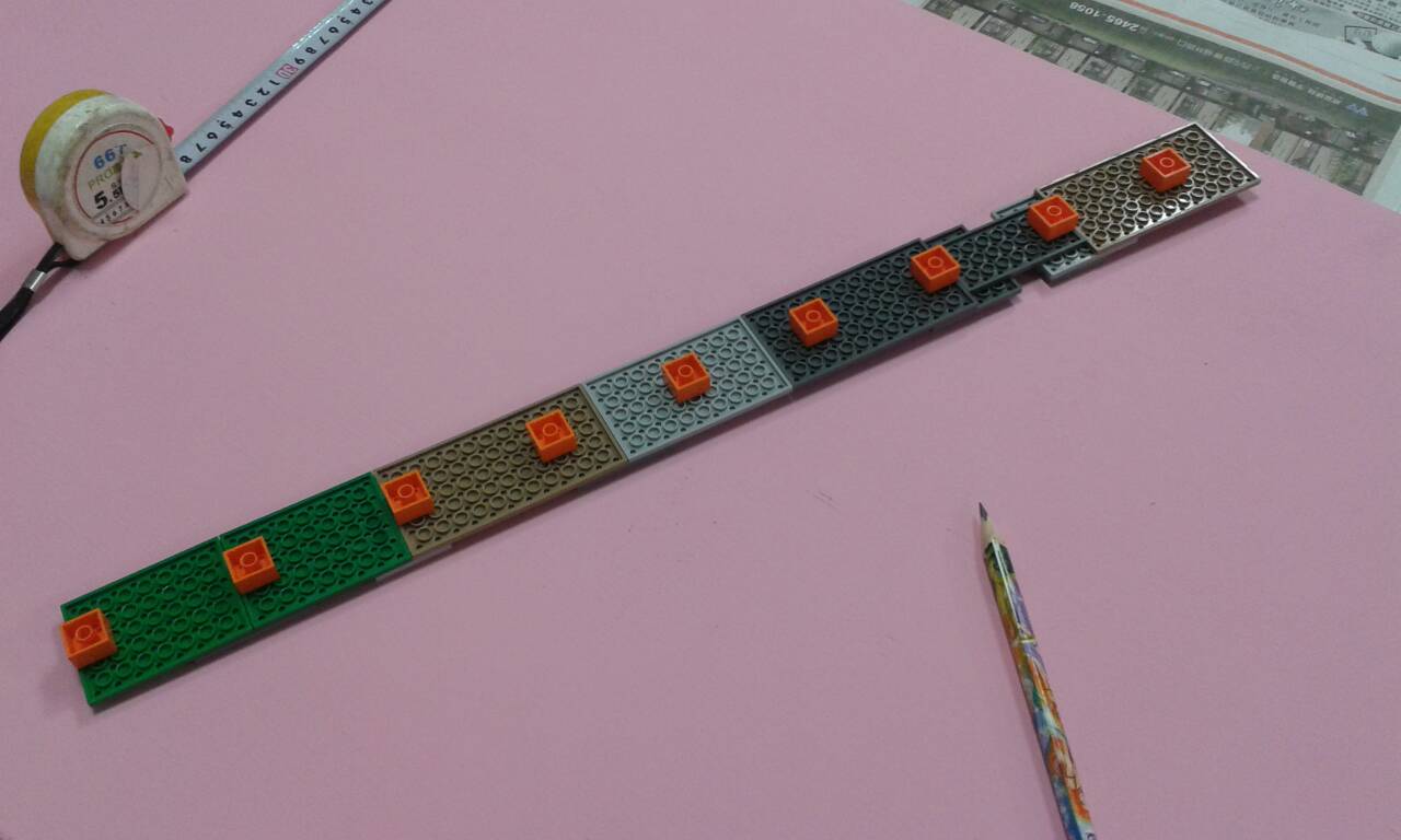 每塊中間上下隔6格