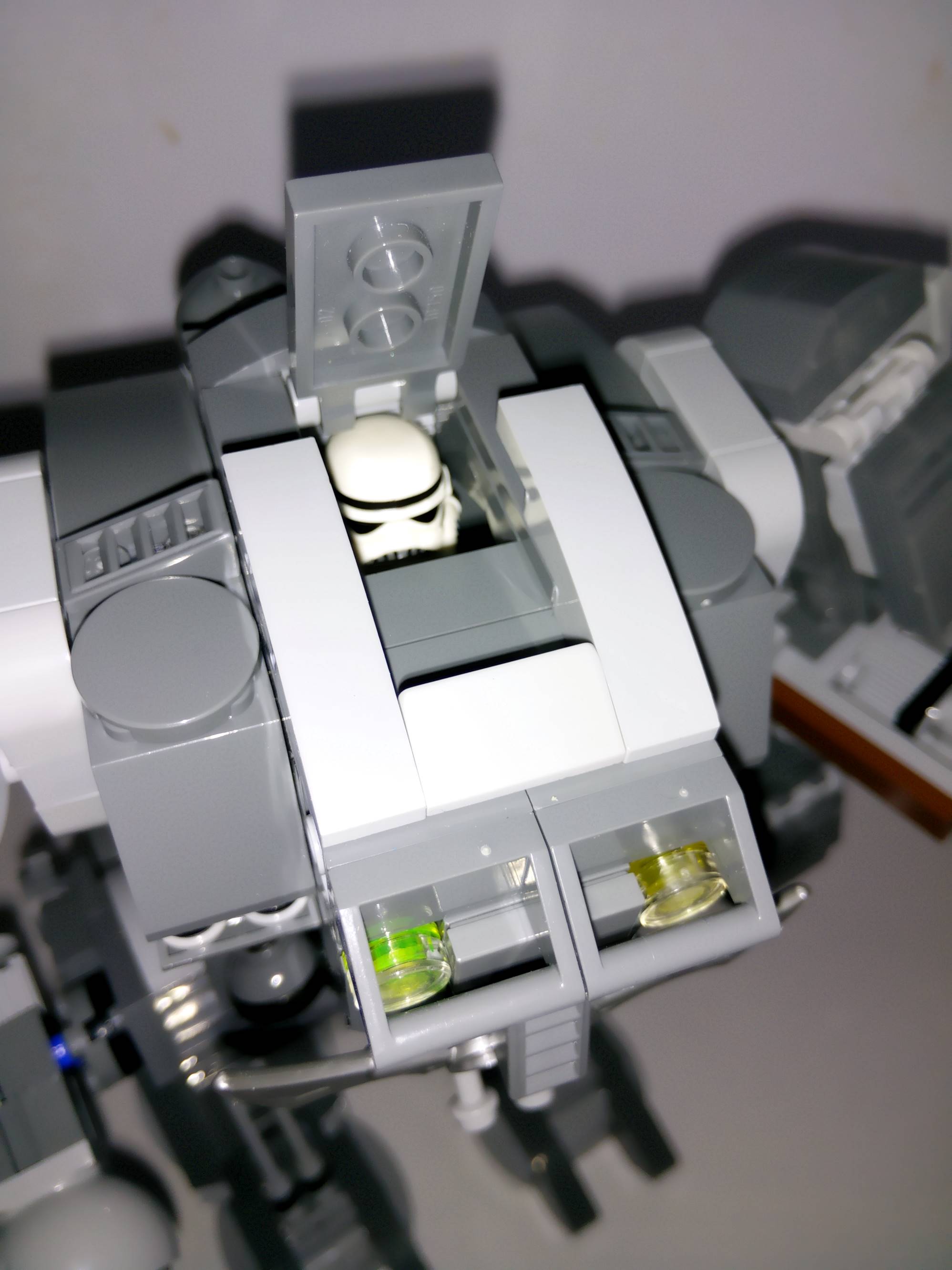 LEGO MOC - I am the Pirate King 04.jpg