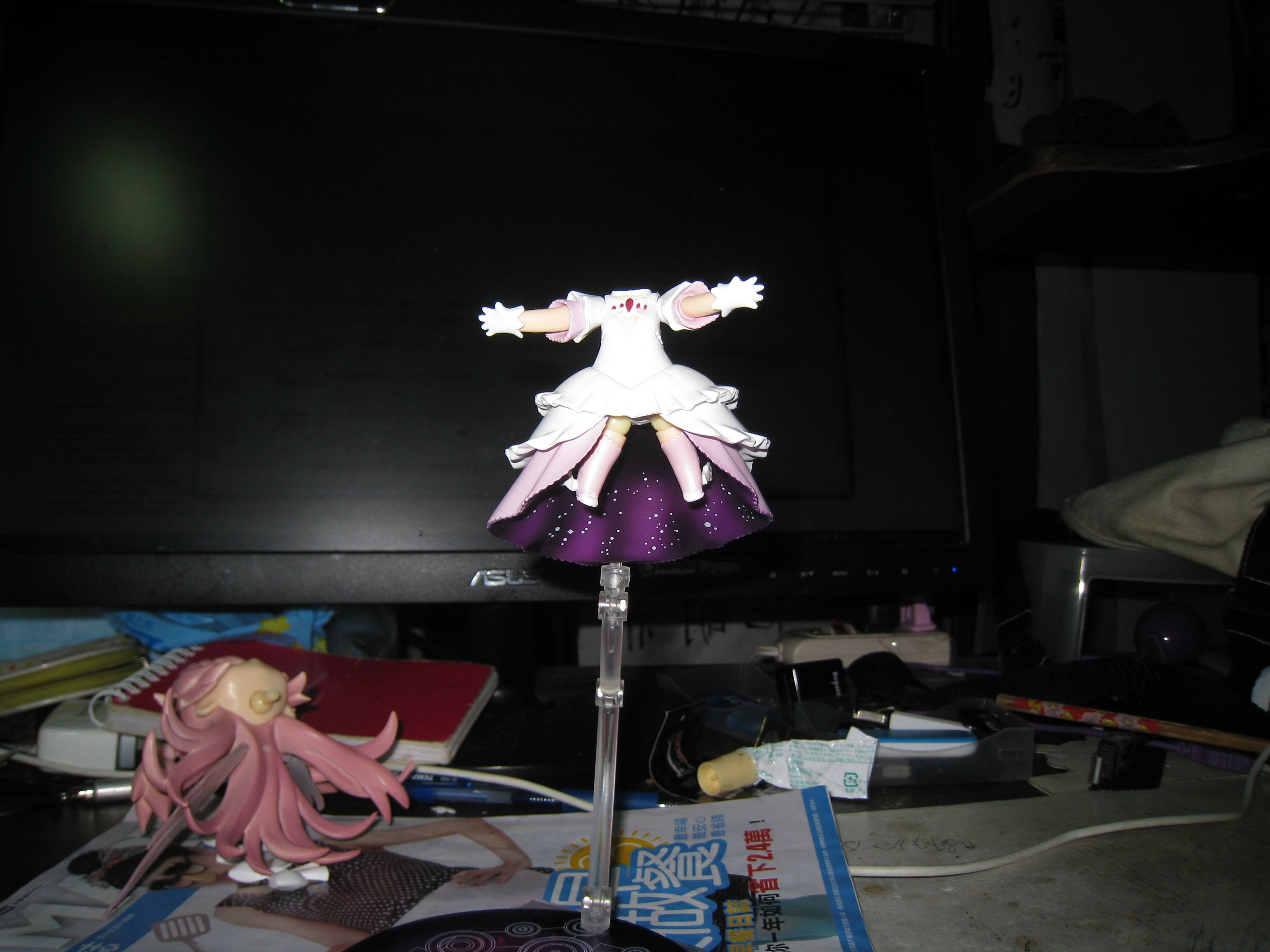 港版 圓神降臨 (2).JPG