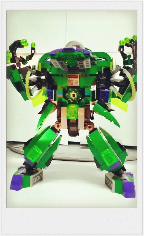 體內有連發性能的導彈