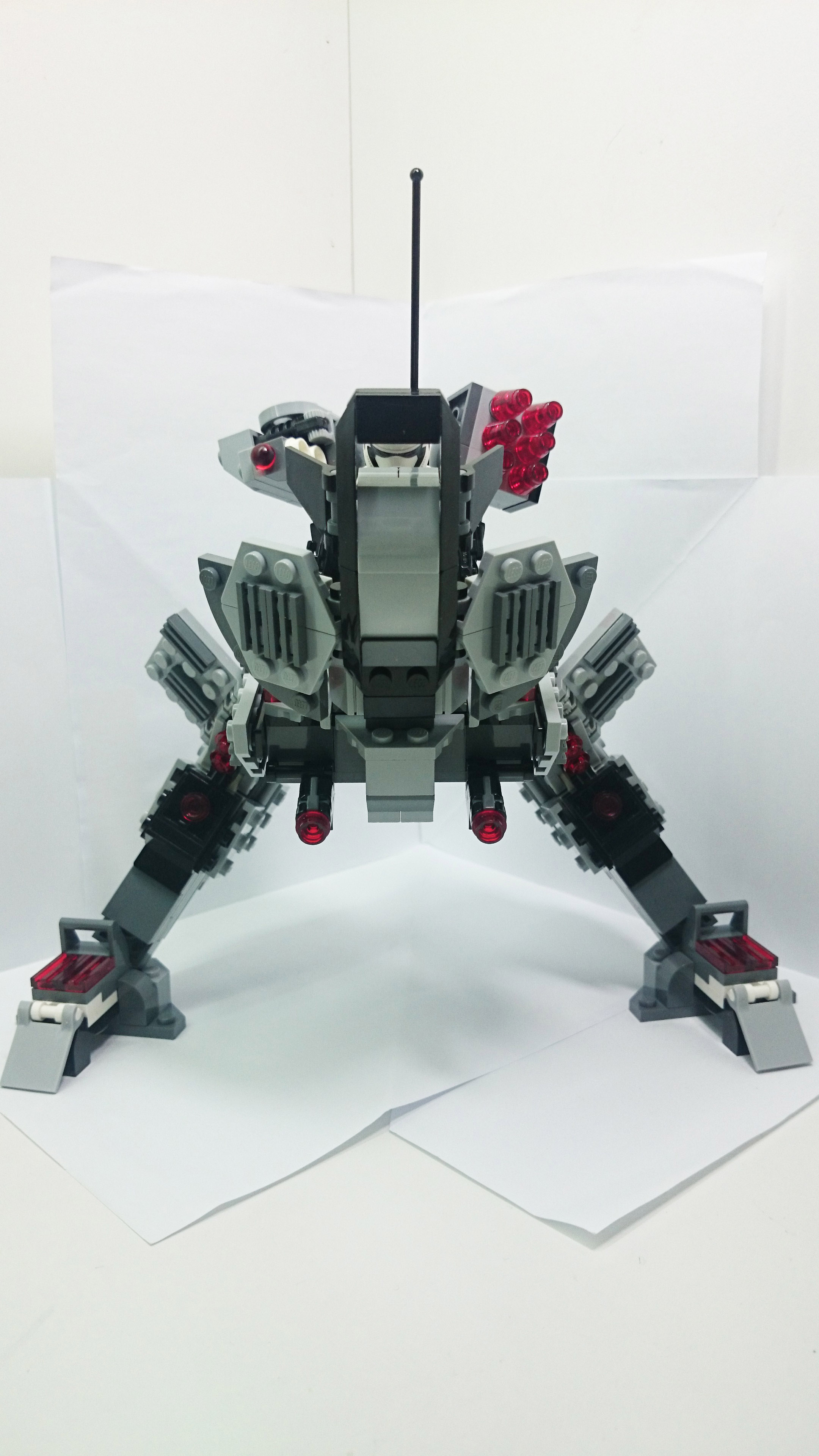 散熱時裝甲全展開的模樣