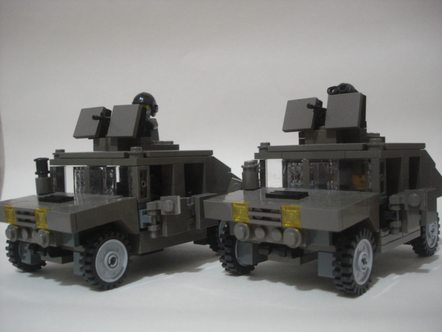 拚經濟!!  量產型軍車大量生產中!!  捍馬量產型