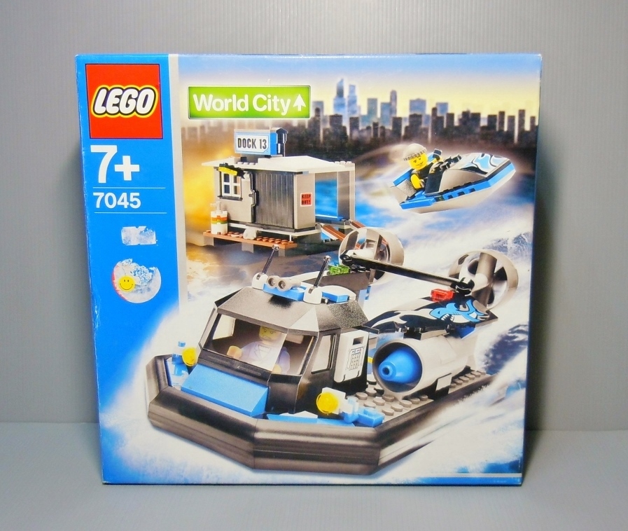 2004 World City 7045 Hovercraft Hideout 氣墊船藏匿處
