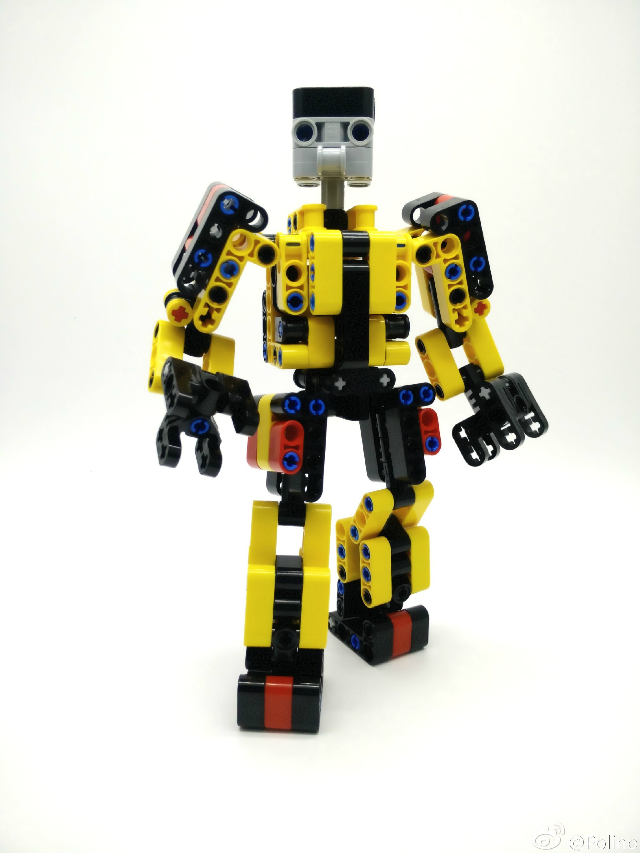 MOC - AEM 高級工程機甲